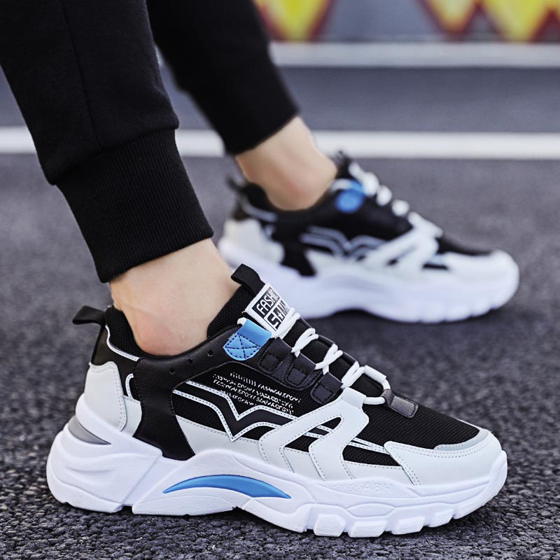 Japanese Elderly Lifestyle - Grande tamanho chunky altura homem tênis